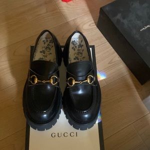 Like new Gucci shoes